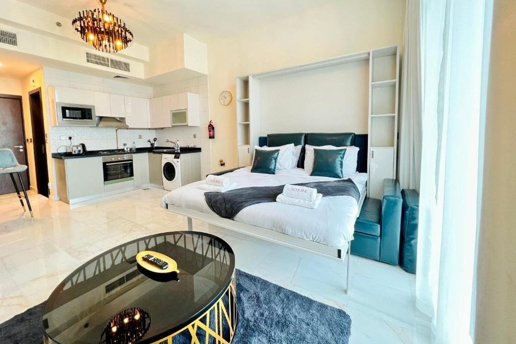 Contemporary 4BR Villa | Arabian Ranches | Landscaped Garden demo ...